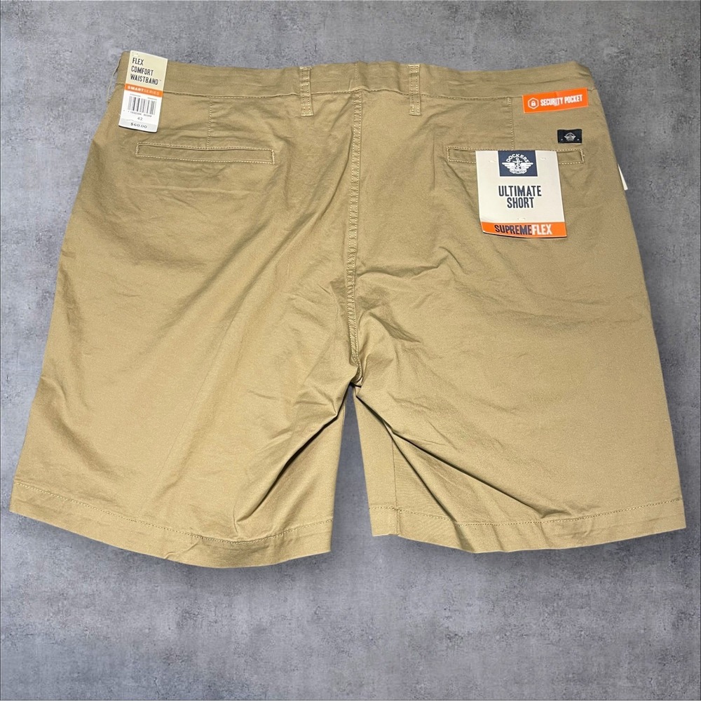 Shorts Dockers Flex Comfort Size 42 Color Light Brown NWT